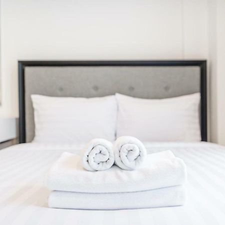 The Nest Sukhumvit 22 By Favstay Банкок Екстериор снимка