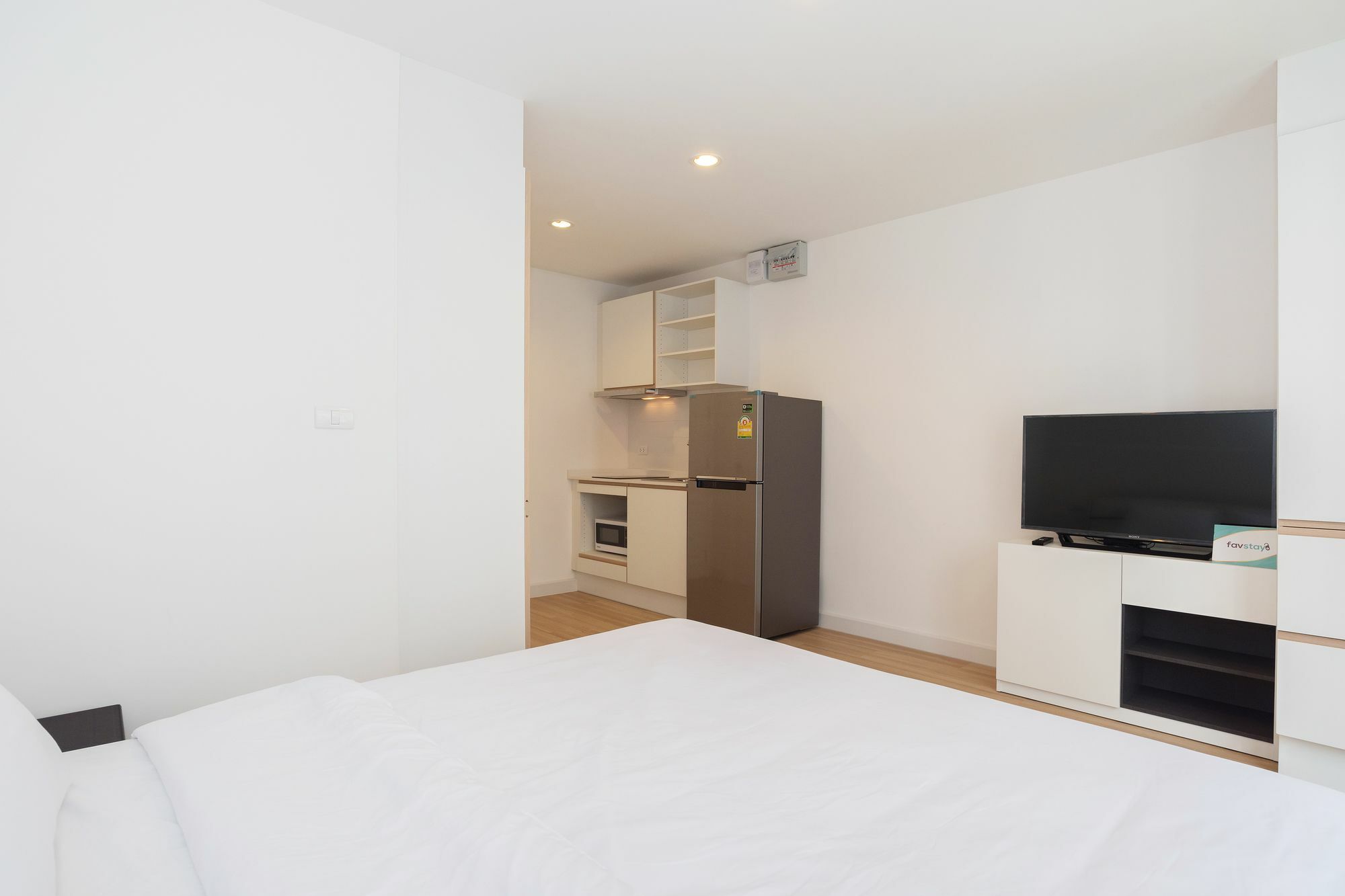 The Nest Sukhumvit 22 By Favstay Банкок Екстериор снимка