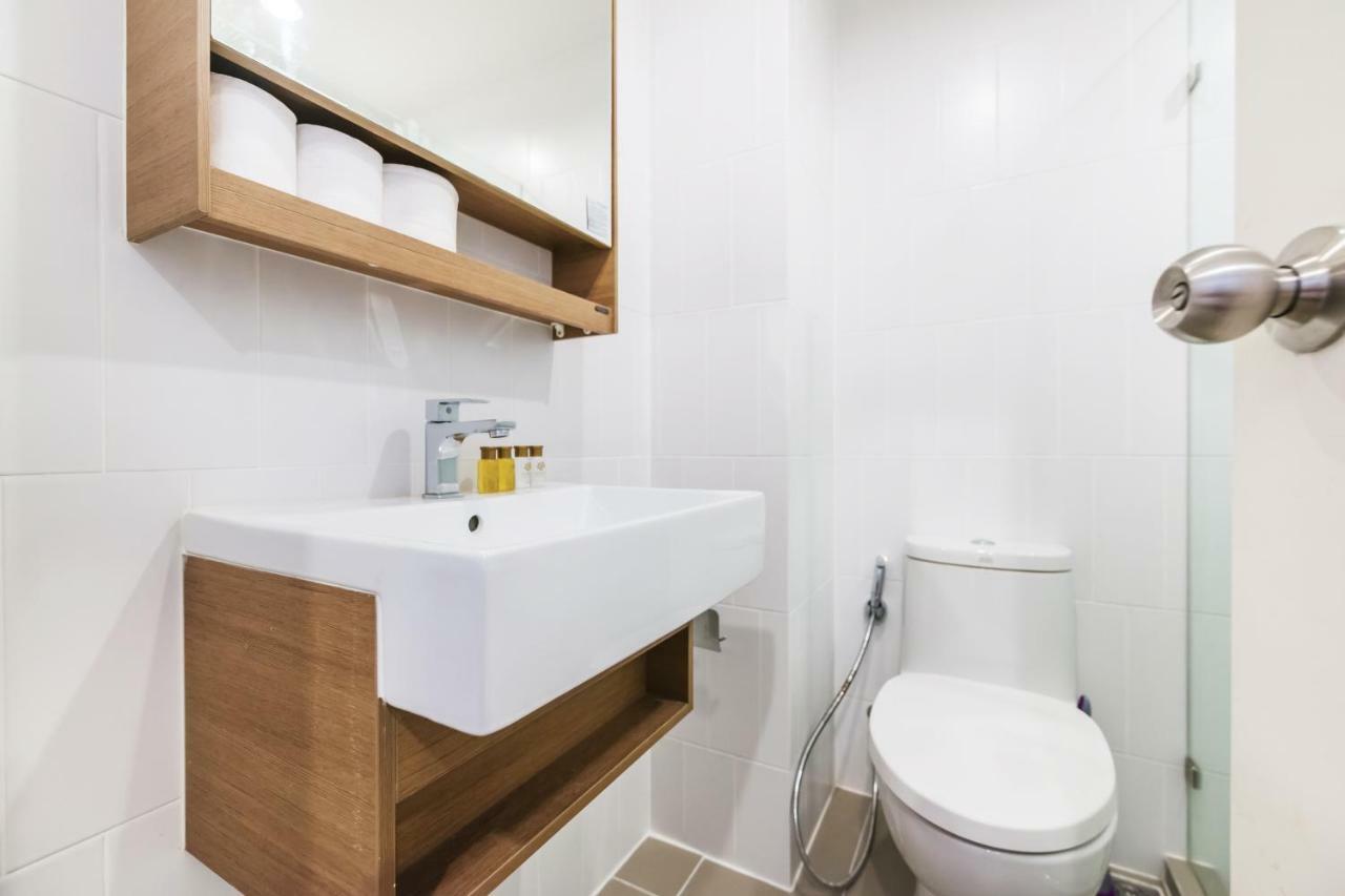 The Nest Sukhumvit 22 By Favstay Банкок Екстериор снимка